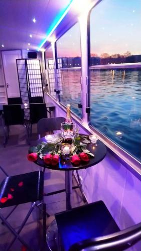 Setahajó romantika -lánykérés